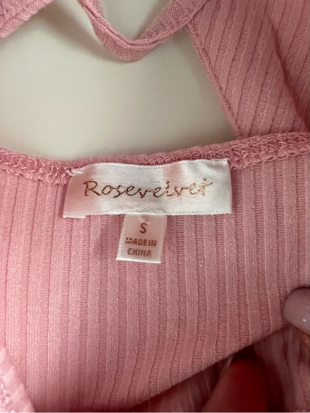 Rose Velvet Pink Cropped Top Bra with Wire and Adjustable Straps - Picture 5 of 7